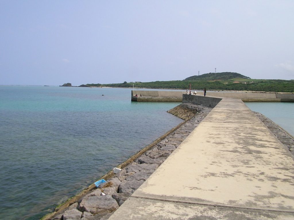 石垣島の伊野田オートキャンプ場近くの釣り場