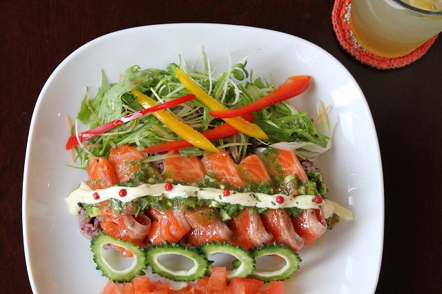 石垣島の島野菜カフェで食べられる料理