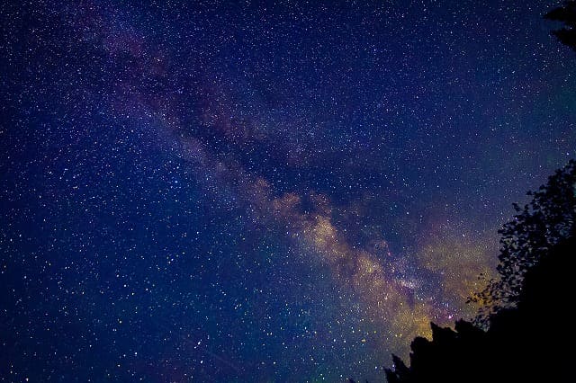 天の川がみられる西表島の9月の星空