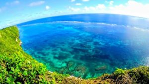 宮古島の透明度抜群の海