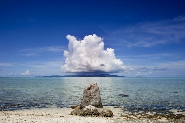 竹富島のニーラン石